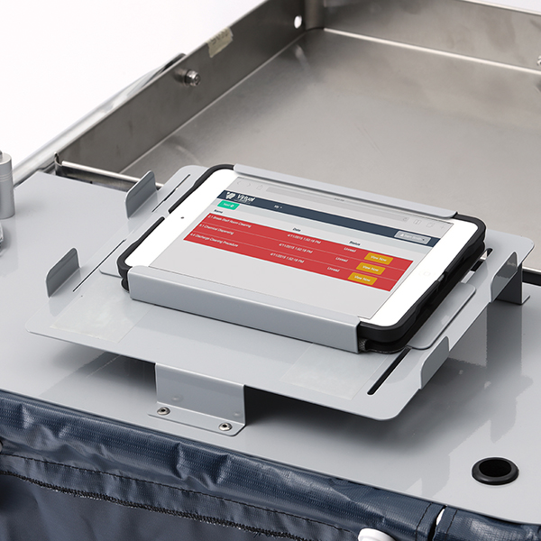 virtual manager interface on tablet on evs cart